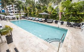 Croydon Hotel Miami Beach