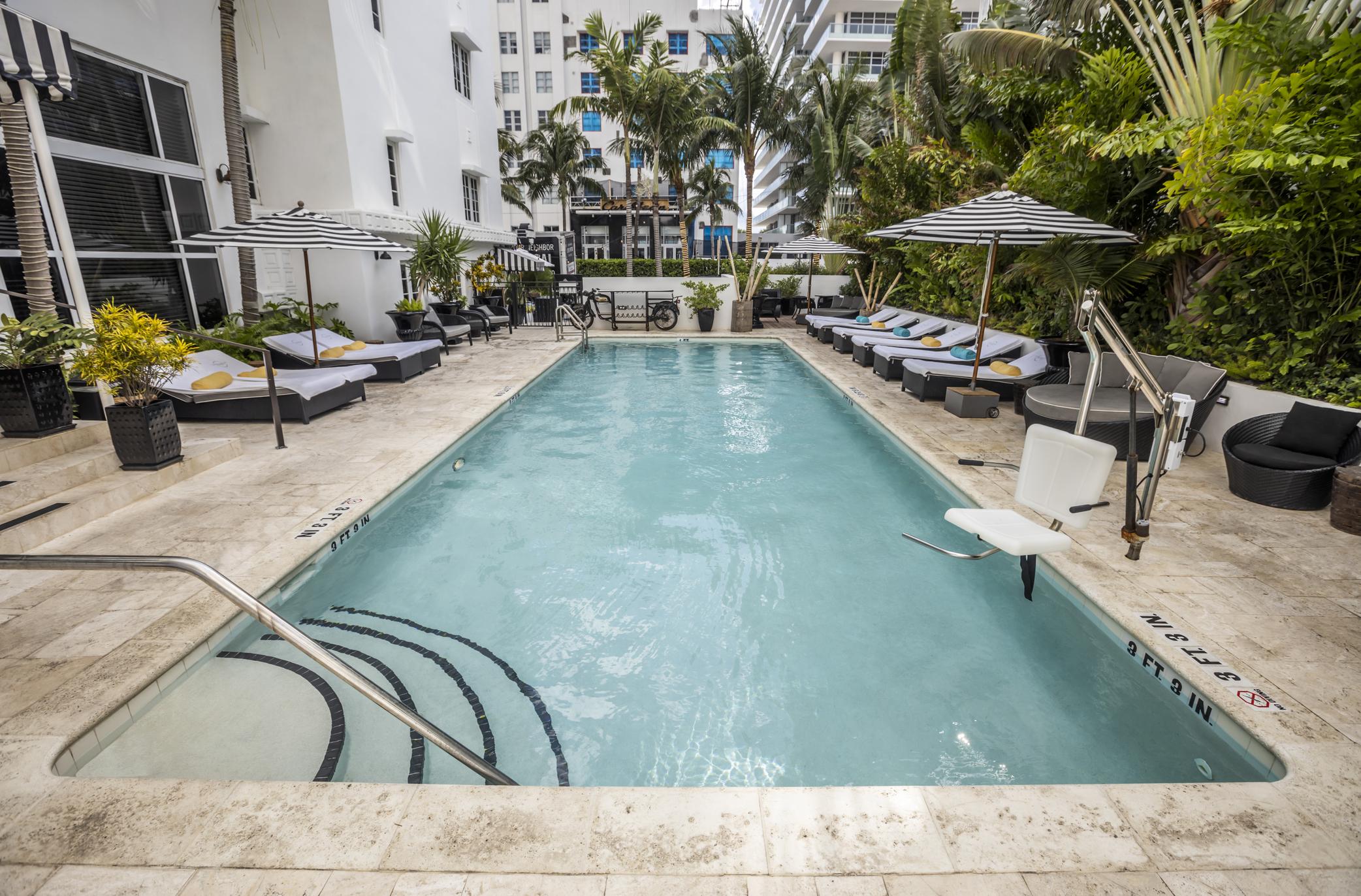 Hotel Croydon Miami Beach Exterior photo