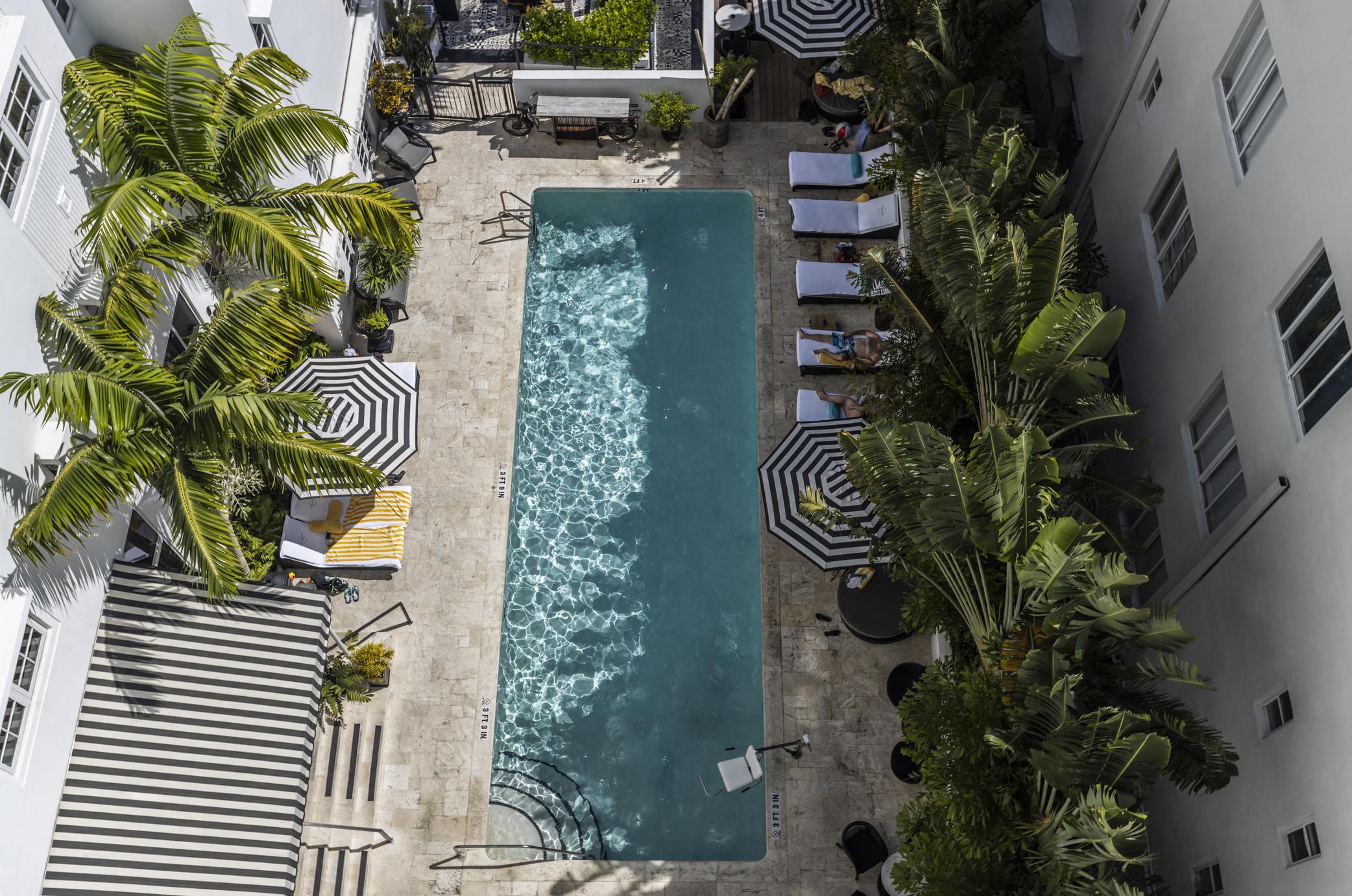 Hotel Croydon Miami Beach Exterior photo